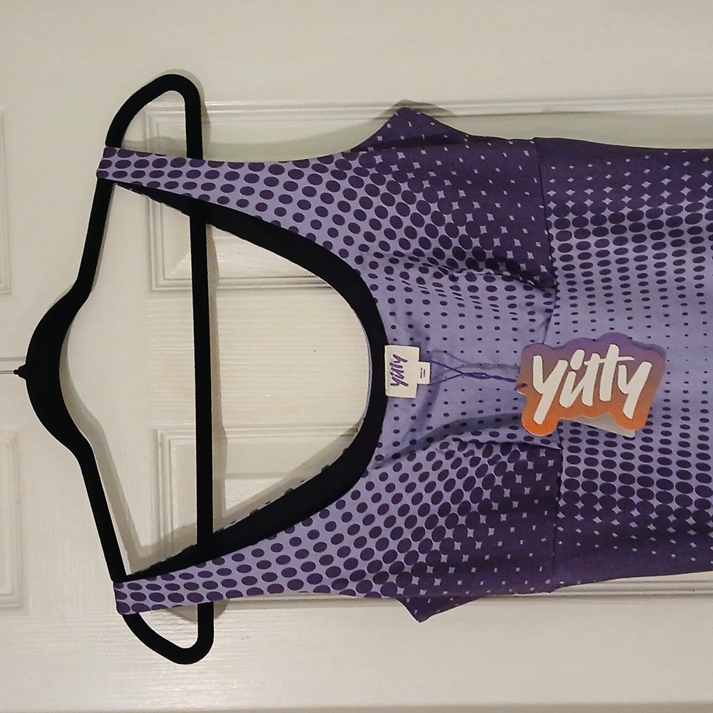 Yitty - Picture 2 of 11